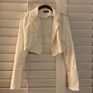 Cropped white blazer! Super cute!